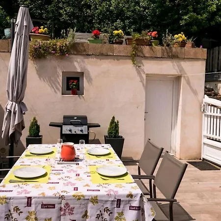 Villa Situee Entre Et Foret