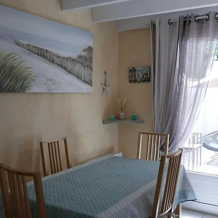 Villa Située Entre Et Forêt