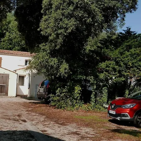 Située Entre Et Forêt Villa